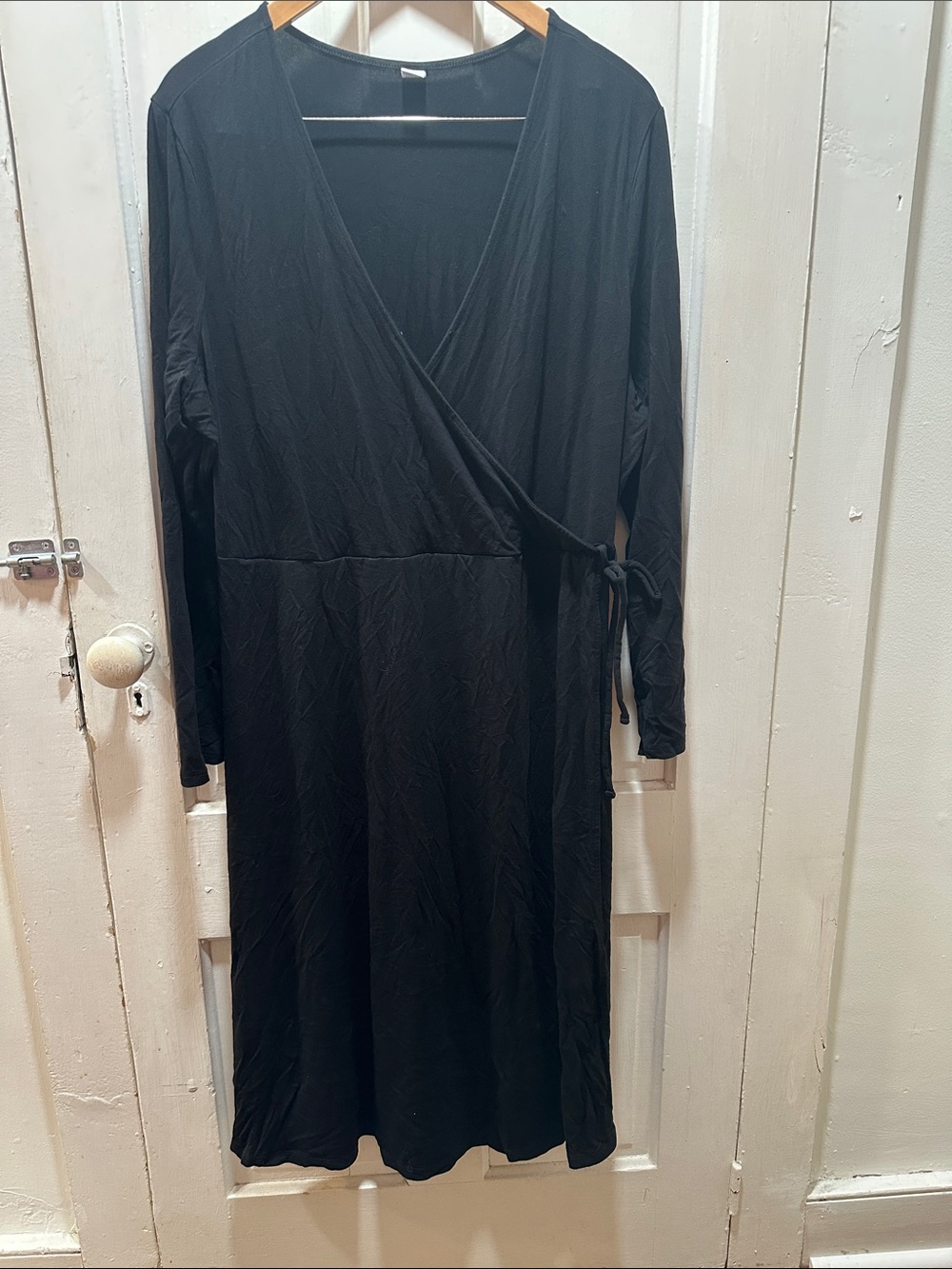 Old Navy Black Long-Sleeve Wrap Midi Dress with Side Tie